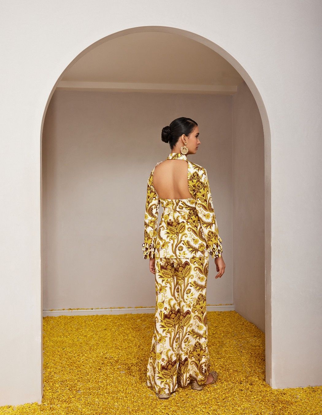 Genda Yellow Blazer set